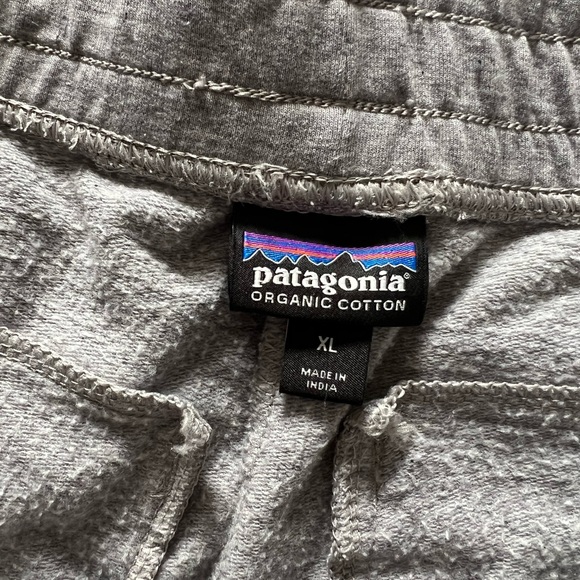 SOLD | XL Patagonia Joggers - Picture 4 of 5